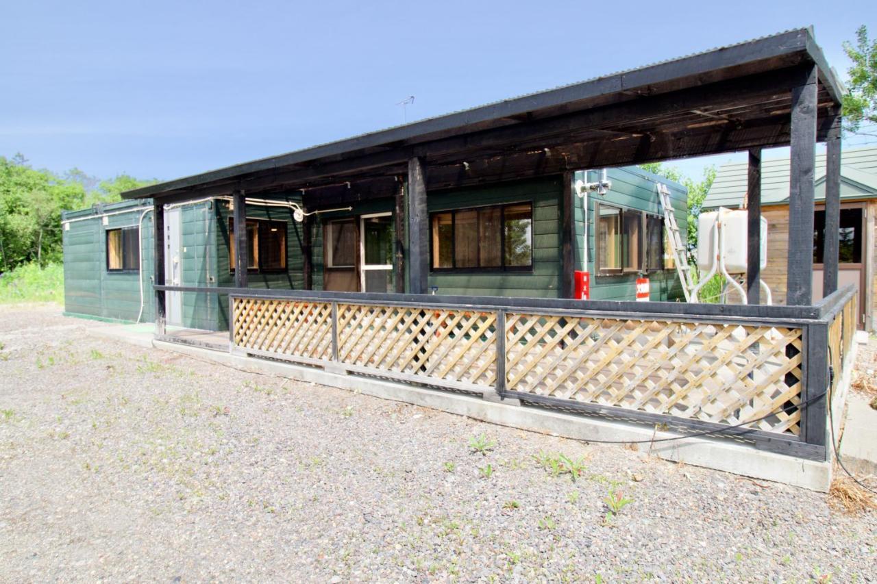 Hostel Clione Campground Šari Exteriér fotografie