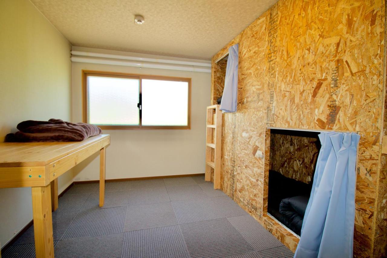 Hostel Clione Campground Šari Exteriér fotografie