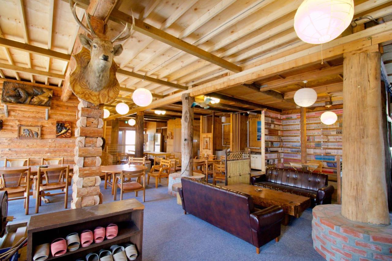 Hostel Clione Campground Šari Exteriér fotografie