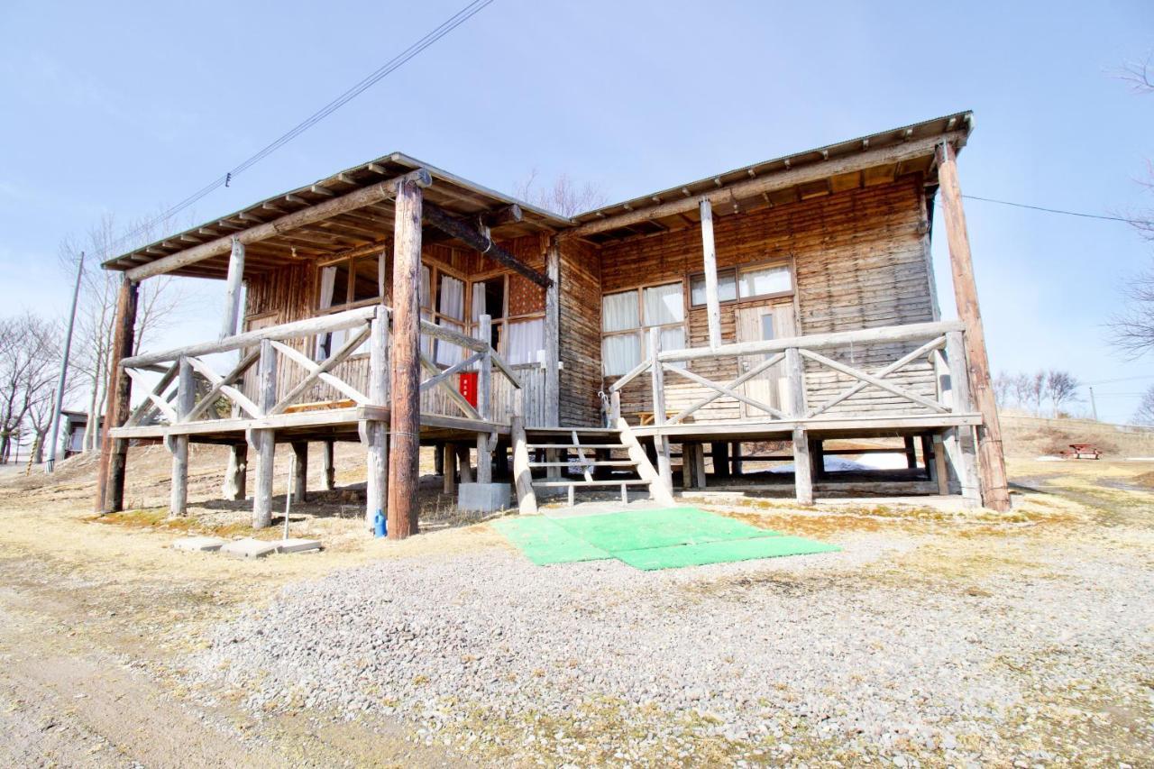 Hostel Clione Campground Šari Exteriér fotografie