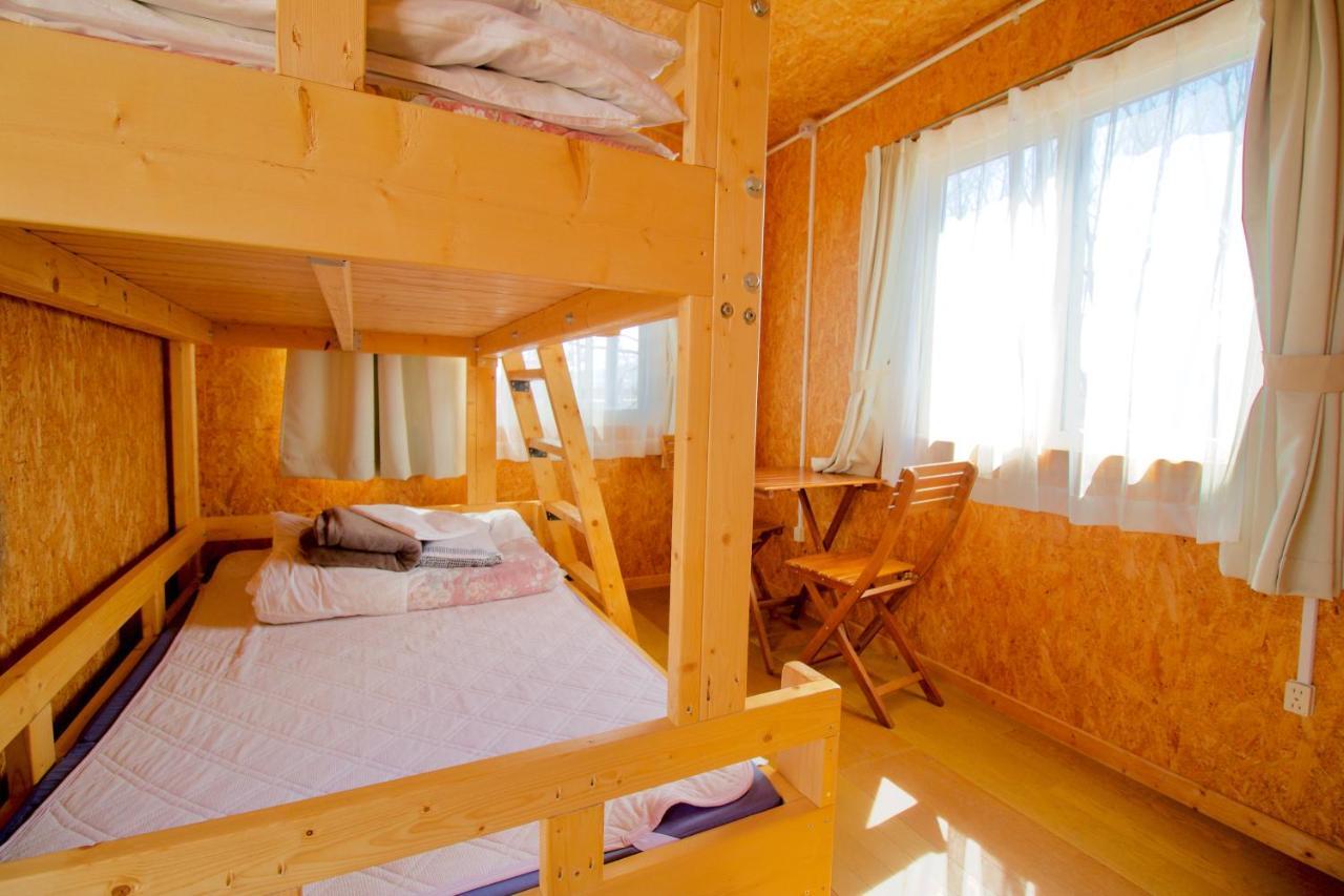Hostel Clione Campground Šari Exteriér fotografie
