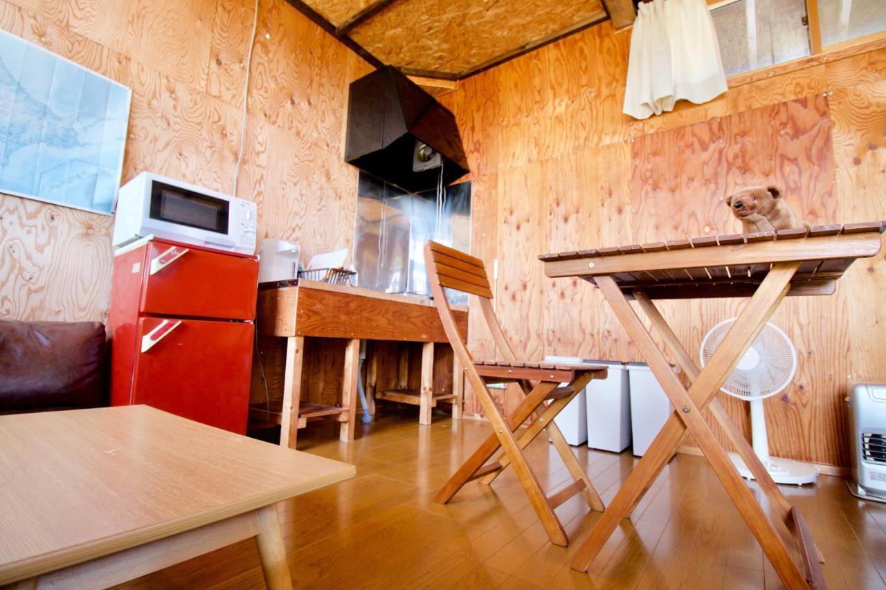 Hostel Clione Campground Šari Exteriér fotografie