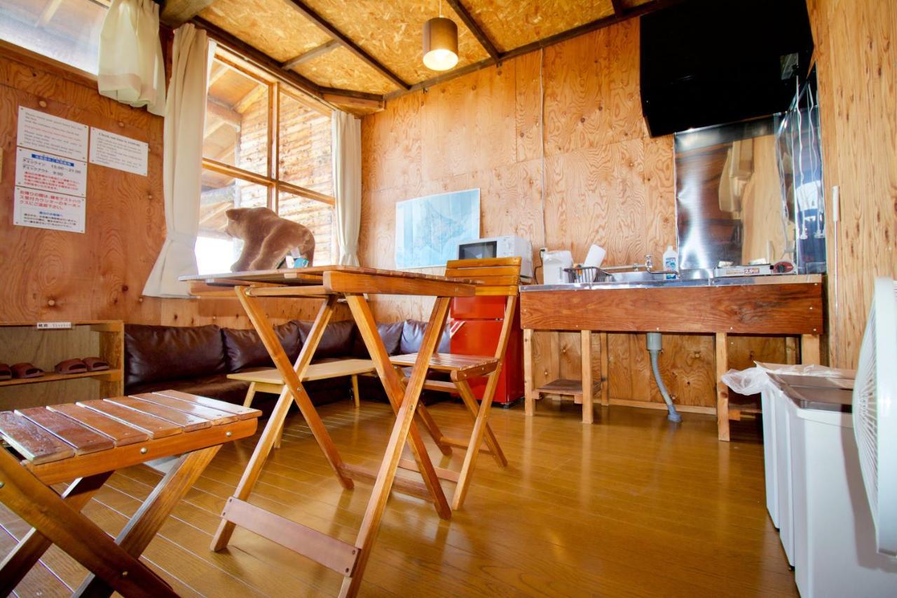 Hostel Clione Campground Šari Exteriér fotografie