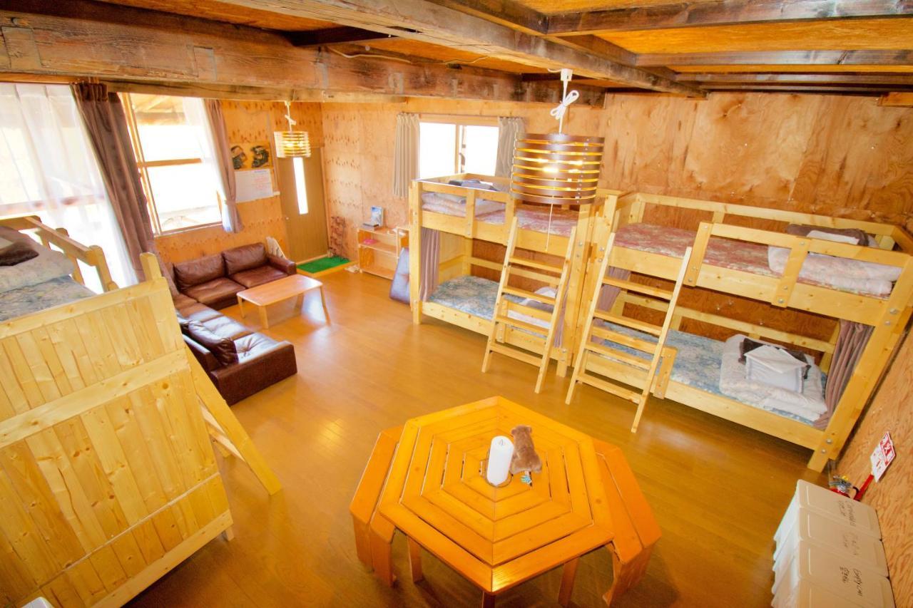 Hostel Clione Campground Šari Exteriér fotografie